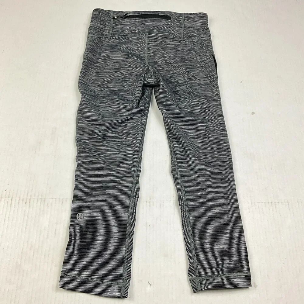 Lululemon Womens Cropped Mesh Leggings Striped Workout Athletic Pull On Size 2 - Picture 10 of 11